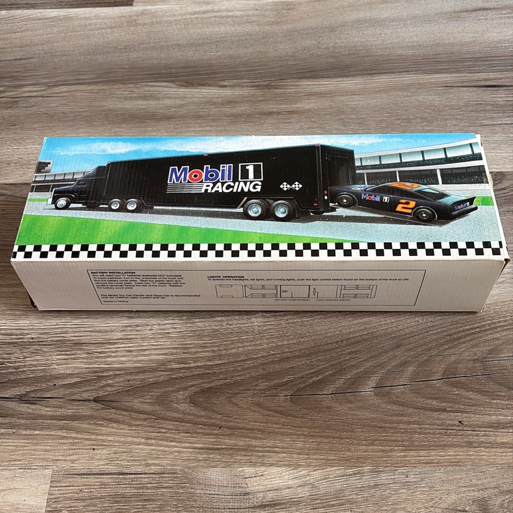 Mobil 1 Racing Black Rig Truck Transporter & Race Car Carrier Gas Toy 1994 🆕 NIB